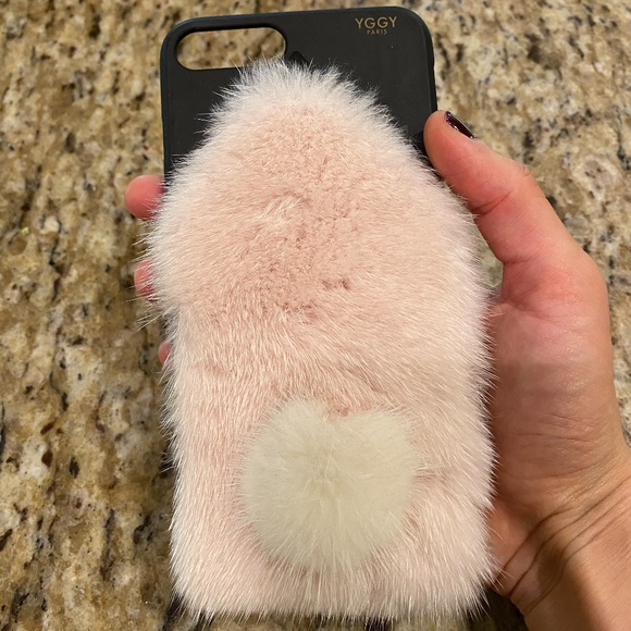 Yggy Paris Mink Fur iPhone 8 Plus Phone case - Picture 2 of 3